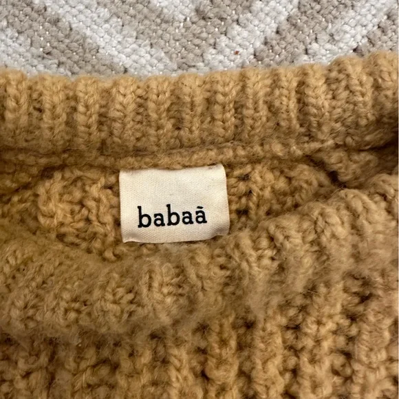 babaa sweater